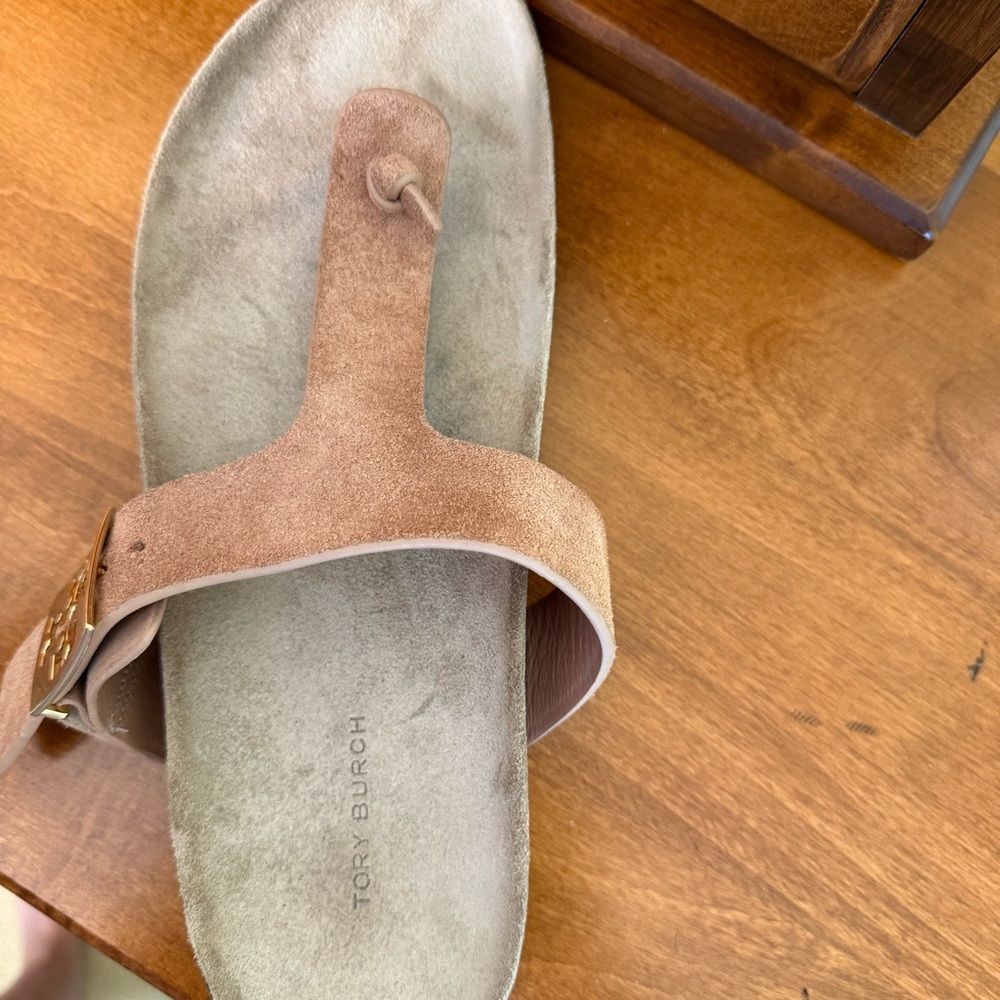 Tory Burch Mellow Thong Blush Pink Leather Sandals - Picture 6 of 10